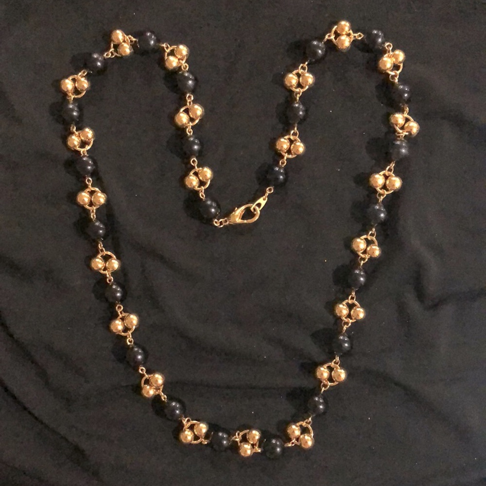 Vintage black bead gold tone necklace